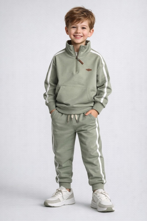 Детски комплект за момче с дълъг ръкав, зелен цвят