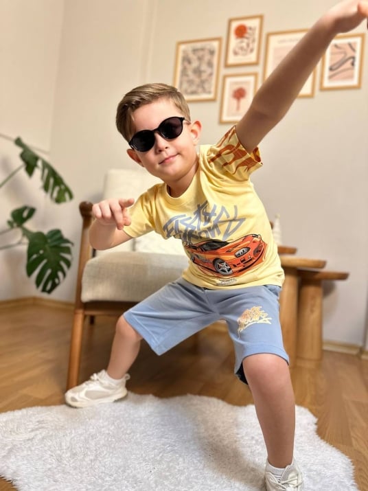 Детски комплект за момче с къс ръкав, жълт цвят