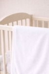 Бебешка пелена, бял цвят