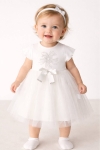 Бебешка рокля с къс ръкав, бял цвят