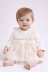 Бебешка рокля с дълъг ръкав, бежов цвят